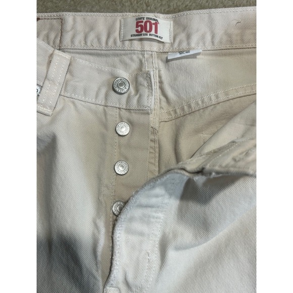 Vintage Levi's 501 Jeans Mens Cream Straight Leg Button Fly Distressed W32 L30 - Picture 6 of 8
